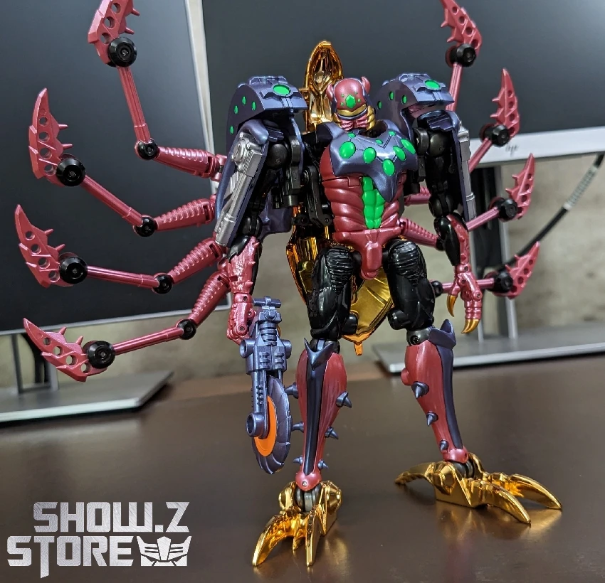 TransArt BWM-11 TransMetal Tarantula - Image 2