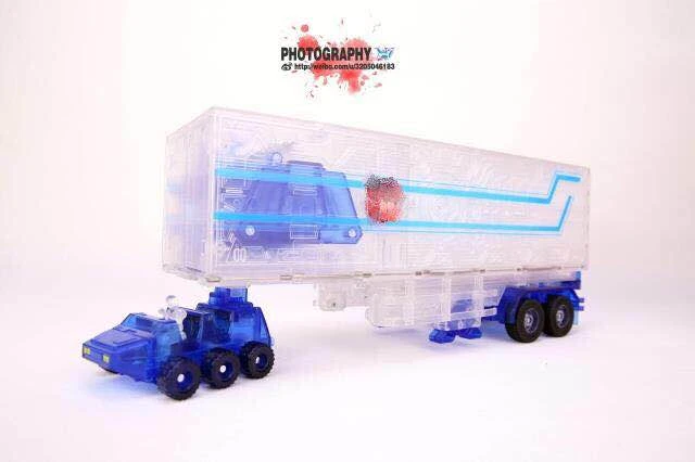 4th Party MP10C Optimus Prime Clear Version /w Trailer - Image 6