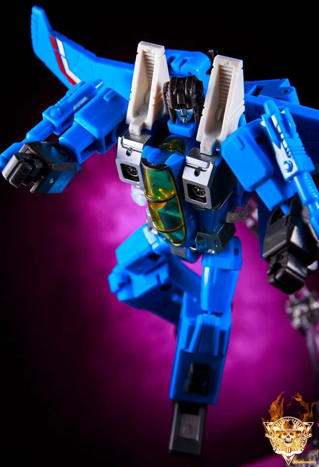 MechFansToys F-01 Overload Starscream Thundercracker Skywarp & F-02 Dirge Ramjet Thrust - Image 11