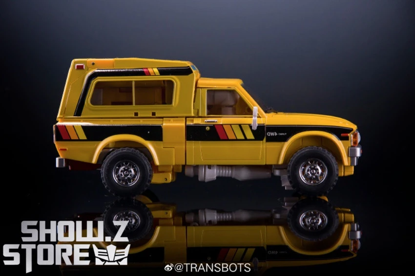 XTransbots MX-8Y Aegis Trailbreaker Yellow Diamond Version - Image 7