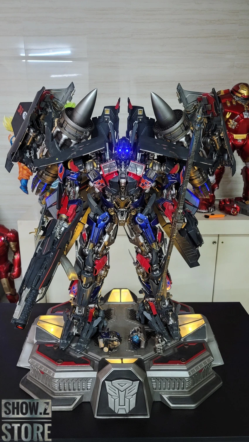 HEAT Studio Custom Made Jetpower Optimus Prime Statue - Image 4