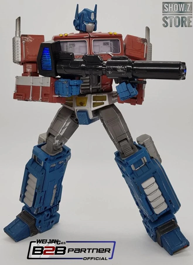Weijiang MPP-10 Commander Optimus Prime Battle Damaged Oversized Limited Edition W/ Custom Display Base - Image 7