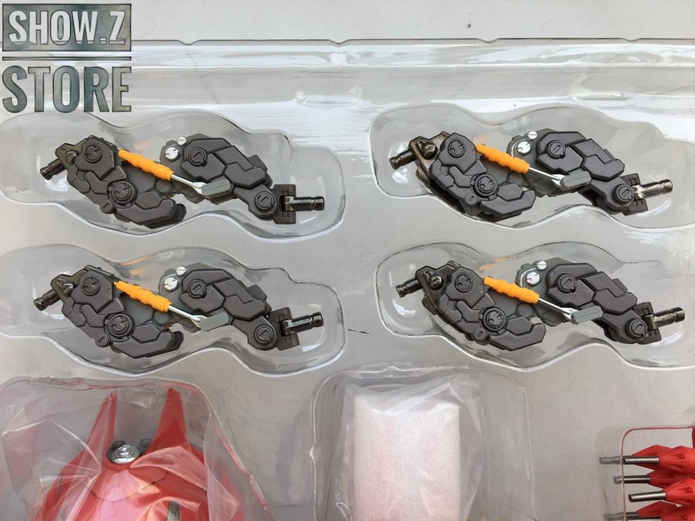 Metal Club 1/100 NZ-666 Kshatriya Red Comet Version - Image 11